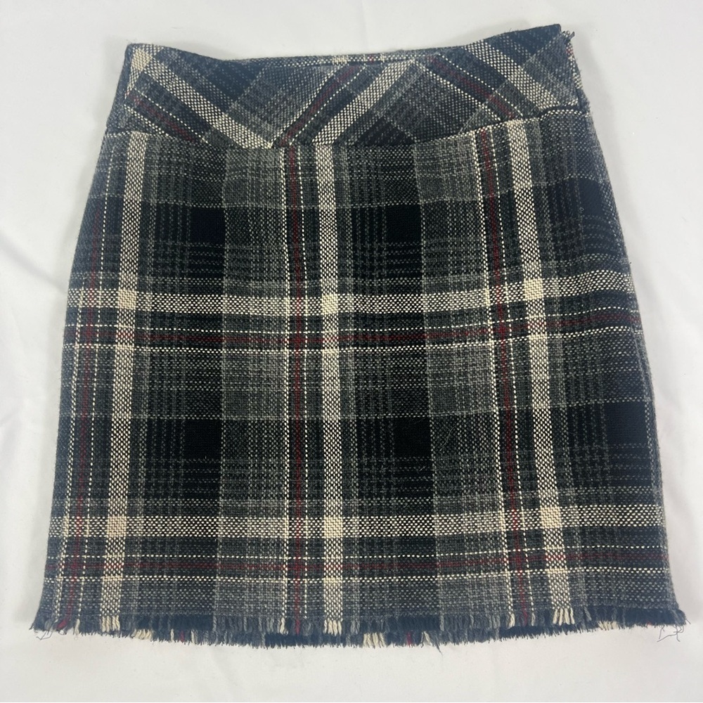Eddie Bauer Black, Gray, and Red Plaid Mini Skirt Wool blend